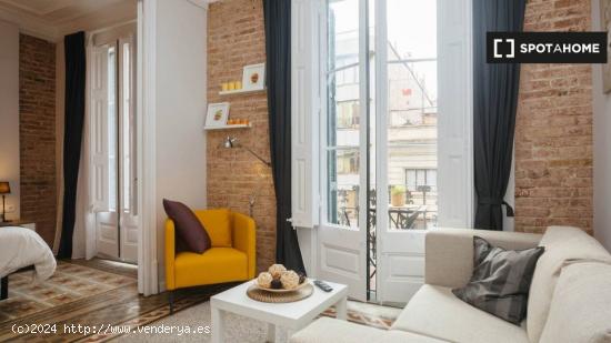 Impresionante apartamento de 2 dormitorios con balcón en alquiler en La Dreta de l'Eixample - BARCE