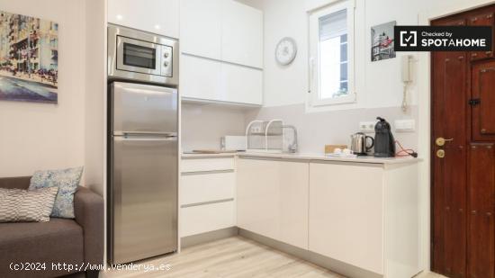 Hermoso apartamento en alquiler en malasaña - MADRID