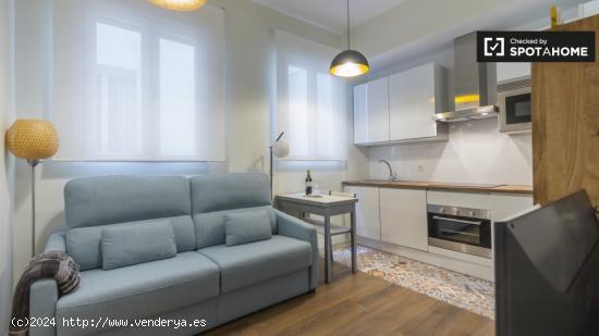 Genial apartamento de 1 dormitorio con aire acondicionado central en alquiler cerca del metro en la 