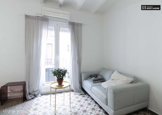  Elegante apartamento estudio en alquiler cerca del metro en el centro de Ciutat Vella - BARCELONA 