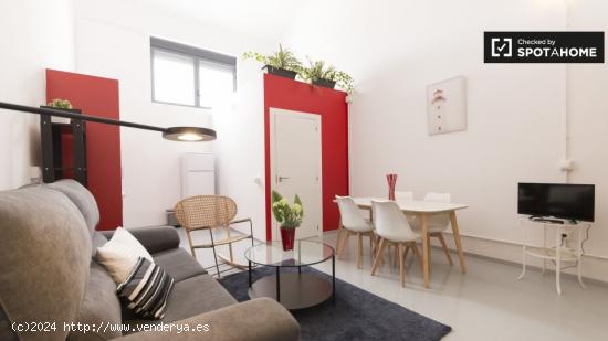 Elegante apartamento en sudio con aire acondicionado en alquiler en Ciudad Lineal - MADRID