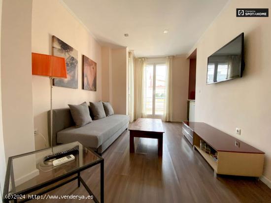 Apartamento minimalista de 1 dormitorio en alquiler en L'Eixample - VALENCIA