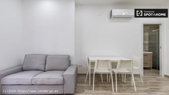 Apartamento moderno de 1 dormitorio en alquiler cerca del metro en el Eixample central - VALENCIA