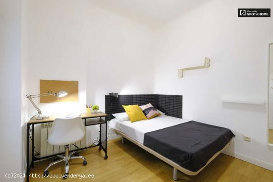  Acogedora habitación en apartamento de 7 dormitorios en Argüelles, Madrid - MADRID 