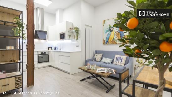 Elegante apartamento de 2 dormitorios en alquiler en Salamanca - MADRID