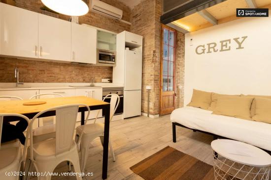 Adorable apartamento de 3 dormitorios en alquiler en Sants-Montjuïc - BARCELONA