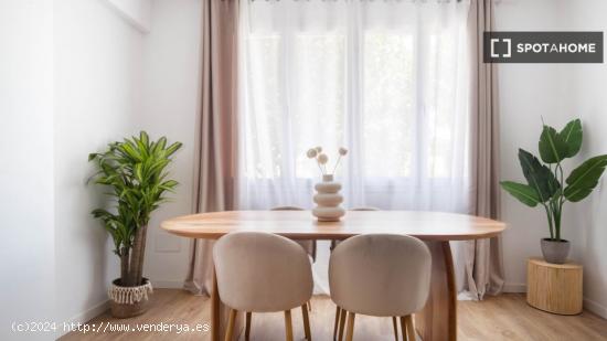 Apartamento de 3 dormitorios en alquiler en Lavapiés - MALAGA