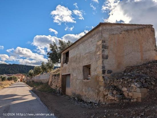 Se Vende en La Portellada - TERUEL