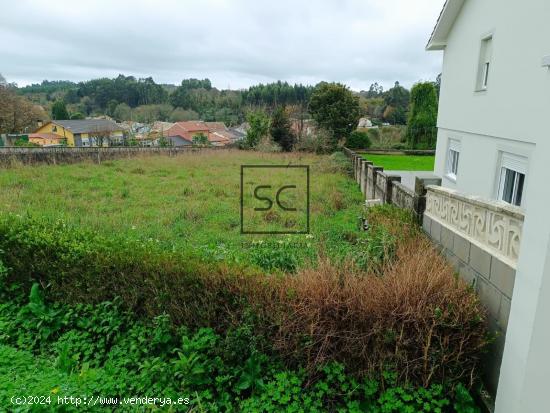 FINCA EDIFICABLE EN O SEIXO-MUGARDOS - A CORUÑA