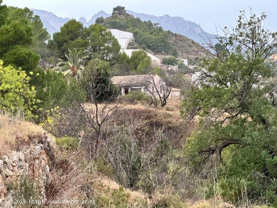 Acogedora finca rústica en La Nucía - ALICANTE