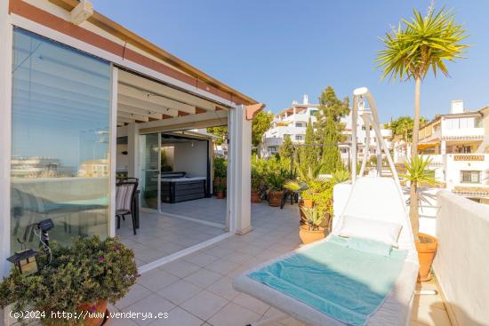 Atico 2 dormitorios, 2 baños. Terraza 63 m² con vistas al mar - MALAGA