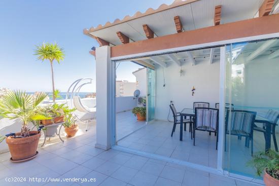 Atico 2 dormitorios, 2 baños. Terraza 63 m² con vistas al mar - MALAGA