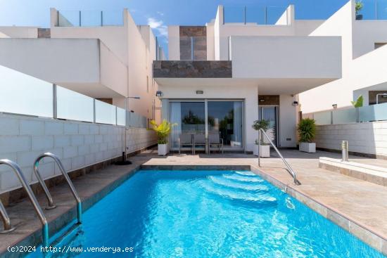 Moderna villa con piscina privada - ALICANTE