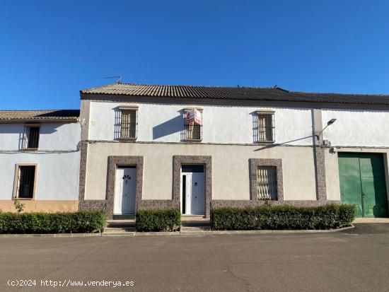  CASABANCO VENDE ALTO DE CASA EN VALDETORRES. - BADAJOZ 