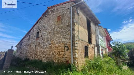 Casa de Piedra rodeada de naturaleza cerca de la ciudad - CANTABRIA