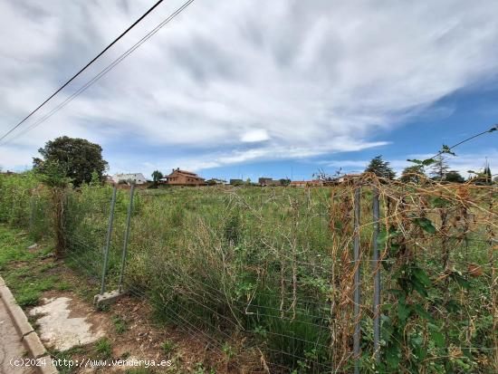 ESPECTACULAR TERRENO URBANIZABLE EN CAN AVELLANEDA - BARCELONA