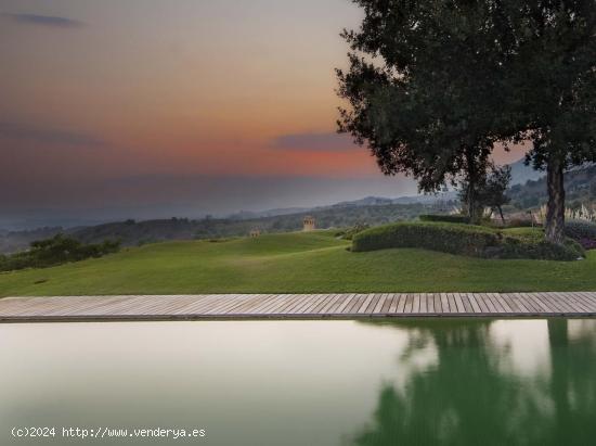 ESPECTACULAR VILLA CON VISTAS AL MAR - MALAGA