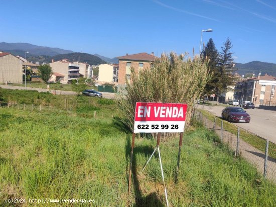 Suelo urbano en venta  en Olot - Girona