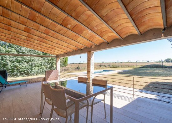 Chalet / Torre en venta  en Ermedas - Girona