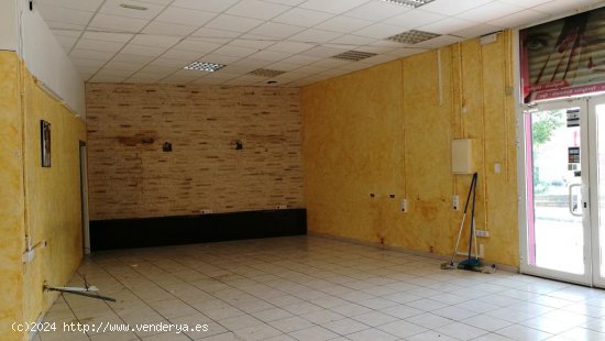 Local comercial en venta  en Jonquera, La - Girona