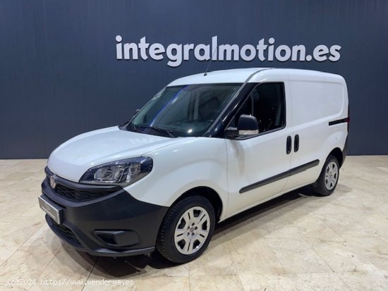  Fiat Doblo Cargo SX 1.3 Mjet 70 kW (95 CV) - Sada 