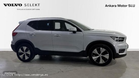 Volvo XC40 XC40 Momentum Pro, T2 manual de 2021 con 39.416 Km por 26.500 EUR. en Alicante