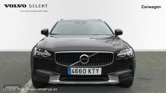 Volvo V 90 V90 Cross Country D4 AWD  Manual de 2019 con 90.957 Km por 30.900 EUR. en Vizcaya