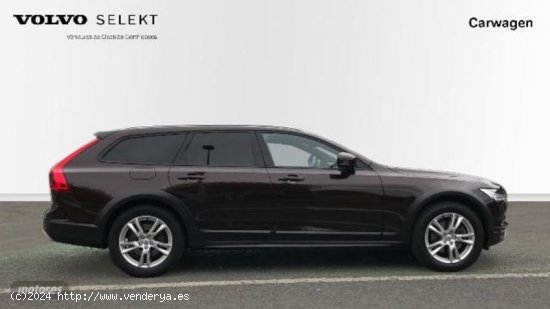 Volvo V 90 V90 Cross Country D4 AWD  Manual de 2019 con 90.957 Km por 30.900 EUR. en Vizcaya