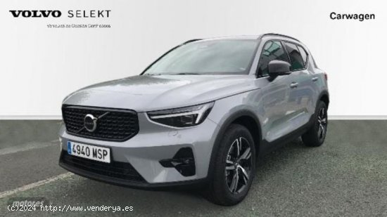 Volvo XC40 XC40 Plus, B3 Mild hybrid, Gasolina, Dark de 2024 con 1 Km por 45.500 EUR. en Vizcaya