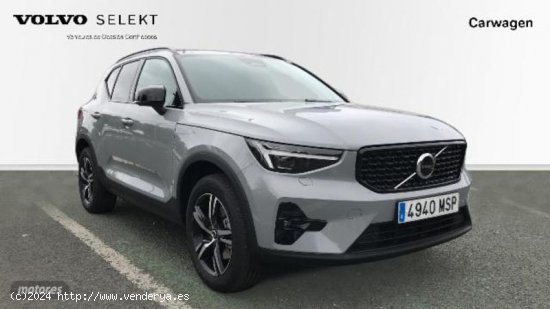 Volvo XC40 XC40 Plus, B3 Mild hybrid, Gasolina, Dark de 2024 con 1 Km por 45.500 EUR. en Vizcaya