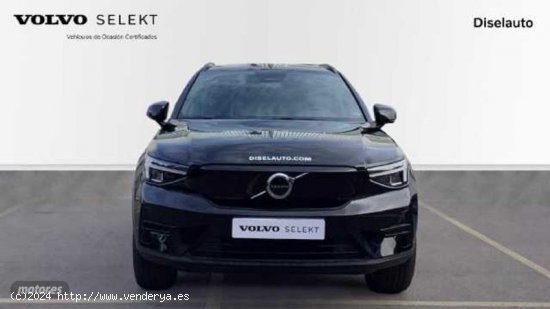 Volvo XC40 BEV 70KWH RECHARGE CORE 231 5P de 2023 con 8.200 Km por 35.900 EUR. en Barcelona