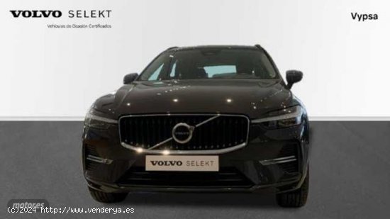 Volvo XC 60 2.0 B4 D CORE AUTO 197 5P de 2022 con 24.011 Km por 43.900 EUR. en Ciudad Real