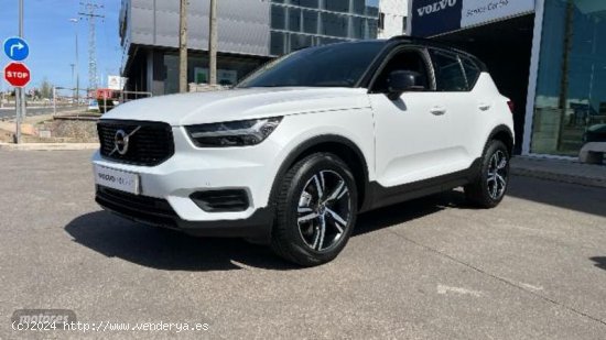  Volvo XC40 XC40 D4 AWD R-Design Automatico de 2020 con 110.541 Km por 33.900 EUR. en Zamora 