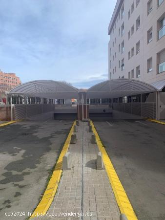 SE VENDE PLAZA DE PARKING EN ZONA CENTRICA - BARCELONA