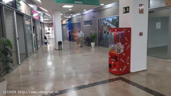 LOCAL COMERCIAL EN CALLE ANCHA - CADIZ