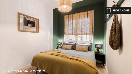 Apartamento de 2 dormitorios en alquiler en Malasaña, Madrid - MADRID