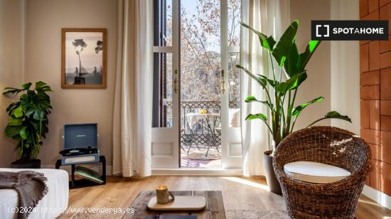 Apartamento de 2 dormitorios en alquiler en La Dreta De L'Eixample - BARCELONA