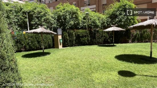 Apartamento entero de 1 dormitorio en València - VALENCIA