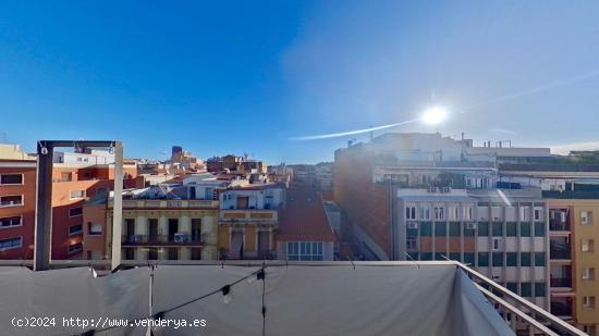 Impresionante terraza en ático duplex - BARCELONA