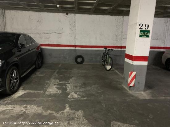  PLAZA DE GARAJE AVDA FERNANDO EL CATOLICO CON CALLE BORRUL - VALENCIA 