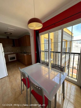 VENTA DE PISO MUY ACOGEDOR EN CENTRO DE ARRECIFE - Arrecife