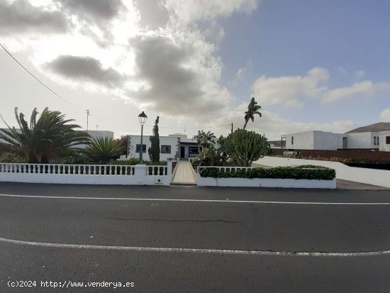  Excelente vivienda unifamiliar en Tiagua - Teguise 