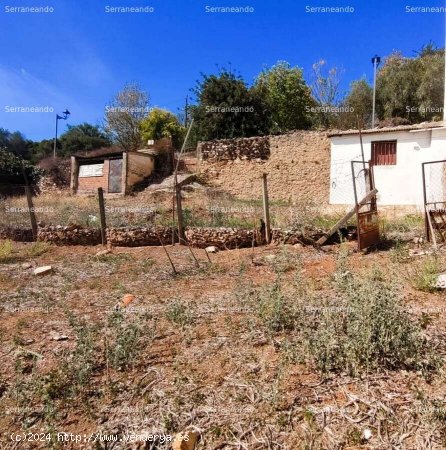 SE VENDE TERRENO URBANO EN VENTA EN GALAROZA (HUELVA) ESPAÑA. - Galaroza