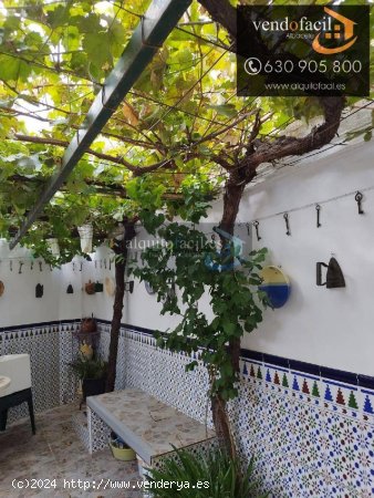 SE VENDE CHALET EN EL JARDIN DE 4 DORMITORIOS POR 95000€