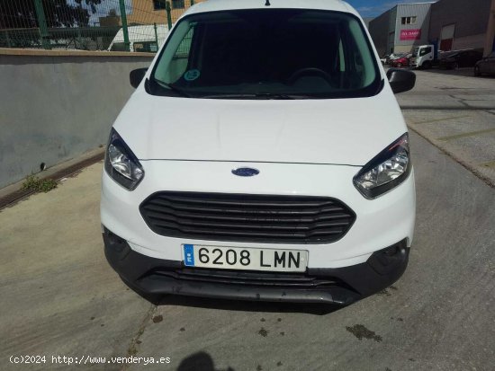 Ford Transit Courier Van 1.5 TDCi 100 CV AÑO 2021 CERTIFICADO DE KILOMETROS Y CARROCERIA - Malaga