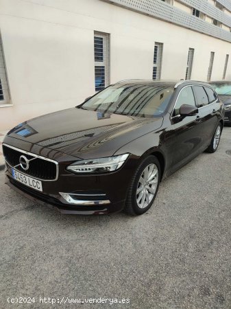 Volvo V90 4WD BUSINESS PLUS  2.0  T8 HIBRIDO ENCHUFABLE CERTIFICADO DE KILOMETROS Y CARROCERIA - Mal