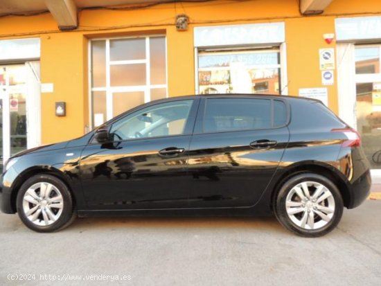 PEUGEOT 308 en venta en AlcarrÃ s (Lleida) - AlcarrÃ s