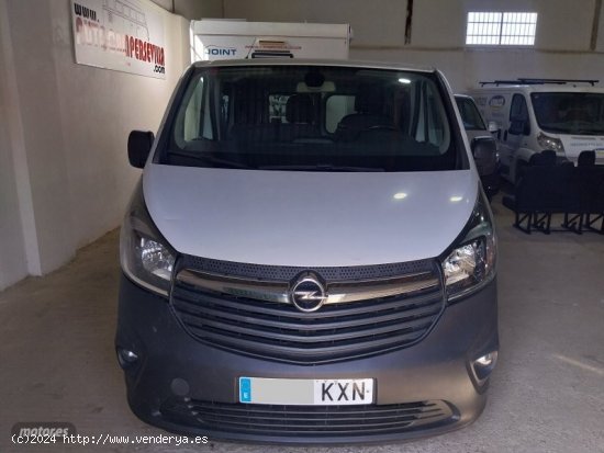 Opel Vivaro Combi 6 1.6CDTI SS 120CV L1 2.7t de 2019 con 190.215 Km por 16.600 EUR. en Sevilla