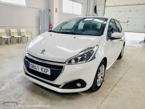 Peugeot 208 5P ACTIVE PureTech 60kW 82CV de 2019 con 121.195 Km por 7.490 EUR. en Valencia