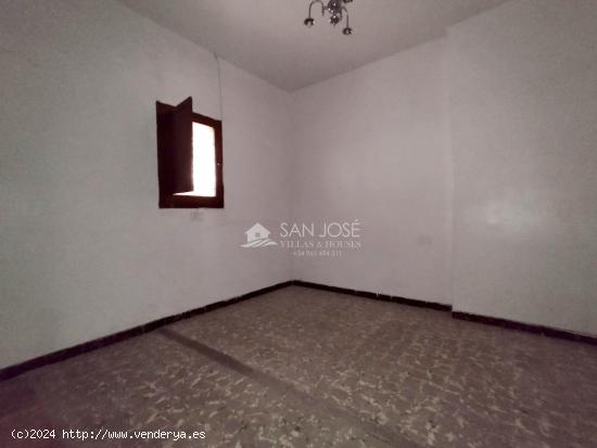 SE VENDE CASA PARA REFORMAR EN MONFORTE DEL CID - ALICANTE